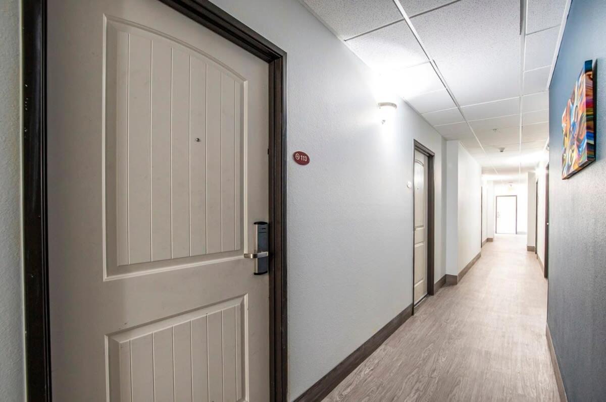 Sierra Vista Studio Apartment With Full Kitchen And King Bed מראה חיצוני תמונה